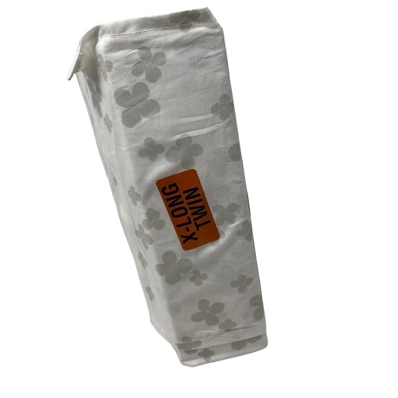 Kate Spade X-Long Twin Sheet Set Gray Floral New - Picture 4 of 6